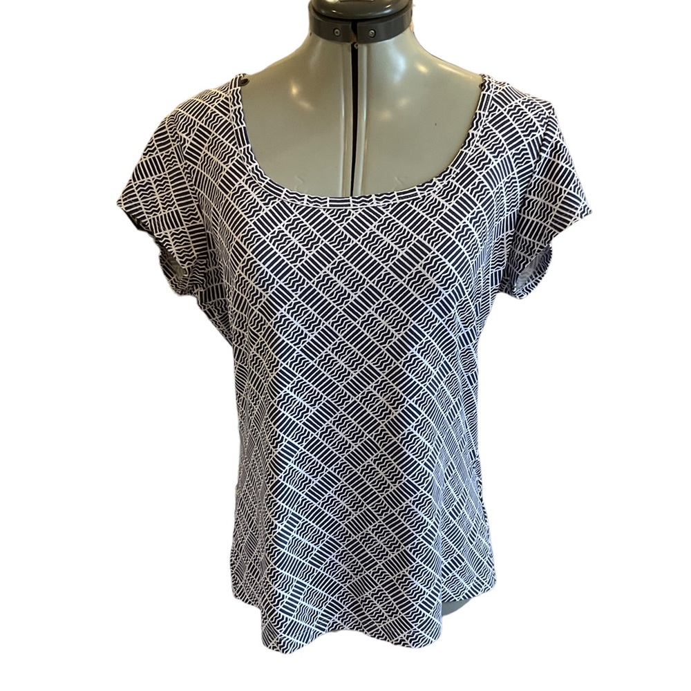 J. McLaughlin cap sleeve tee size L